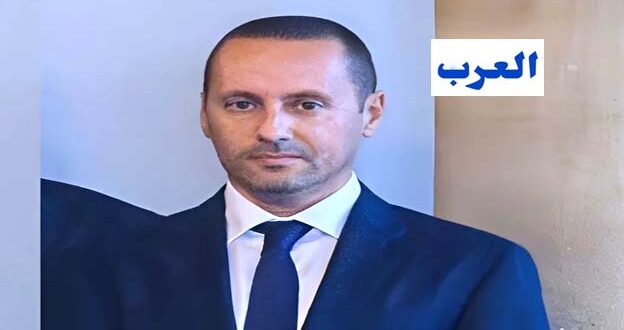 الرباط  - قناة العرب أكد وزير الصحة والحماية الاجتماعية، أمين التهراوي، أن الأكاديمية الإفريقية لعلوم الصحة، التي تم إطلاقها اليوم السبت بالداخلة، تعد مشروعا “مهيكلا للغاية”، يكتب صفحة جديدة في تاريخ الصحة بإفريقيا. وبحسب وكالة المغرب العربي للأنباء ، فقد أبرز السيد التهراوي، في كلمة خلال حفل إطلاق هذه الأكاديمية، أن الأكاديمية الإفريقية لعلوم الصحة ليست مجرد مشروع، بل أيضا “رؤية اتجاه إفريقيا التي نريد بناءها : إفريقيا ذات سيادة، تعبئ مواهبها ومعارفها لمواجهة تحدياتها الخاصة”. وحسب الوزير، فإن الأكاديمية تشكل أيضا “طموحا تحمله أجيال ترفض التشاؤم وتلتزم بتحويل إمكانات قارتنا إلى واقع ملموس، ومسؤولية مشتركة بيننا جميعا، مسؤولون عموميون، ومؤسسات أكاديمية، ومهنيون ومواطنون، لوضع الصحة في قلب التنمية البشرية والصمود الجماعي”. ونوه السيد التهراوي باختيار مؤسسة محمد السادس للعلوم والصحة، لمدينة الداخلة، بقلب الصحراء المغربية، لاحتضان هذه الأكاديمية، مشيرا إلى أن الداخلة تشكل جسرا بين المغرب وإفريقيا و”فضاء تلتقي فيه طموحاتنا الوطنية والقارية”. وأكد أن هذه المنطقة الغنية بهويتها وإمكاناتها، تجسد ما دافع عنه المغرب دائما، تحت القيادة المتبصرة لصاحب الجلالة الملك محمد السادس : ” النمو المندمج الذي لا يترك أية منطقة في الهامش”.