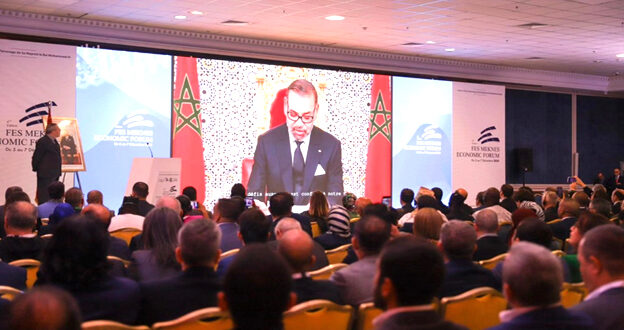 الرباط - العرب تيفي أكدت المديرة العامة للوكالة الوطنية لإنعاش التشغيل والكفاءات، إيمان بلمعطي، يوم الخميس بفاس، أن الوكالة ملتزمة بمواكبة الديناميات الاقتصادية لجهة فاس – مكناس. وأكدت السيدة بلمعطي، في كلمة في افتتاح أشغال الدورة الرابعة للمنتدى الاقتصادي لجهة فاس-مكناس (5-7 دجنبر)، على الدور الاستراتيجي للجهة “كملتقى ثقافي وتجاري وسياحي وفلاحي، وركيزة للتنمية الوطنية”.