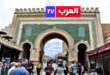 الرباط – العرب تيفي المغربية أفاد مرصد السياحة بأن عدد ليالي المبيت المسجلة بمؤسسات الإيواء السياحي المصنفة بلغ أزيد من 2,04 مليون ليلة مبيت متم شهر يناير 2025، مسجلا ارتفاعا بنسبة 16 في المائة مقارنة بالفترة ذاتها من السنة الماضية.  وأفاد المرصد، في وثيقة حول إحصائيات السياحة بالمغرب برسم يناير 2025، بأن هذه الليالي تتوزع على السياحة الوطنية (زائد 6 في المائة)، والسياحة الدولية (زائد 20 في المائة).