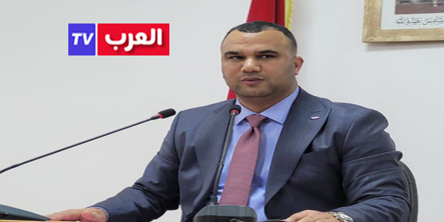 الرباط – العرب تيفي المغربية - محمد بلغريب قال  نائب وكيل الملك لدى المحكمة الابتدائية الزجرية لعين السبع بالدار البيضاء، السيد جمال لحرور، يوم أمس الثلاثاء، أنه تم إيداع الطفلة القاصر بمركز لرعاية الطفولة، بعد إحالتها على قاضي الاحداث، لمتابعتها رفقة أشخاص يشتبه تورطهم في جرائم يعاقب عليها القانون، وفقا للإجراءات القانونية المعمول بها في حق سائر الأحداث. وفق ما دكرته وكالة المغرب العربي للأنباء.