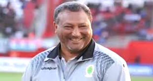 الرباط - العرب تيفي أعلن نادي الجيش المغربي ، وفاة اللاعب محسن بوهلال، أبرز المدافعين الدوليين في تاريخ فريق الجيش الملكي، و المنتخب المغربي ، بعد معاناة طويلة مع المرض.