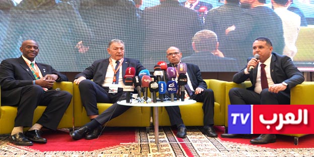 السعيدية - شرق المغرب -  العرب تيفي  انطلقت أمس الجمعة بالمحطة السياحية السعيدية ، أشغال الندوة الدولية حول تطوير الريكبي الإفريقي، المنظمة من طرف الاتحاد الإفريقي للريكبي، بتعاون مع الجامعة الملكية المغربية للعبة، وشركة تنمية السعيدية، وبدعم من وكالة تنمية الأقاليم الشرقية. وتميز الحفل الافتتاحي لهذه الندوة الدولية بكلمات السادة هربرت منصاح، رئيس الاتحاد الإفريقي للريكبي، وهشام أوبجا رئيس الجامعة الملكية المغربية للريكبي، ومحمد المباركي الرئيس المدير العام  لوكالة تنمية الأقاليم الشرقية، والسيدةكارولي فان دير بيرغ ممثلة الاتحاد الدولي للركبي ، وعبد اللطيف بنعزي نائب رئيس الجامعة الفرنسية للريكبي، بحضور ممثل عن السيد ممثل رئيس مجلس الجهة الشرقية،  وممثل عن وزارة التربية الوطنية والتعليم الأولى والرياضة.