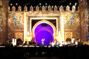 مهرجان فاس للموسيقى العالمية العريقة يحتفي بالمعلمين الحرفيين في افتتاح دورته الـ29