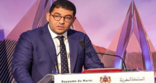 Par : AlArab-tv.com-MAP Le ministre de la Jeunesse, de la Culture et de la Communication, Mohamed Mehdi Bensaid, a affirmé, mercredi à Sala Al Jadida, que le ministère attache une grande importance à la consécration de la culture des droits de l’Homme dans l’ensemble de ses politiques et programmes. Intervenant lors d’une rencontre organisée par la Délégation interministérielle aux droits de l’Homme à l’occasion de la célébration de la Journée internationale des droits de l’Homme, M. Bensaid a indiqué que le ministère a œuvré durant les dernières années à renforcer la protection de l’enfance, promouvoir la culture pour consolider les valeurs de coexistence et de tolérance au sein de la société outre l’activation de la prévention et de la sensibilisation aux droits de l’Homme.