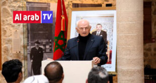 Par : AlArab-tv.com-MAP L’influence du judaïsme d’Afrique et son rôle dans la promotion du dialogue interculturel ont été au centre d’un colloque international organisé, dimanche à Essaouira, avec la participation d’un parterre de professeurs universitaires, de chercheurs, d’historiens et d’intellectuels, marocains et étrangers.