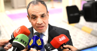 AlArab-tv.com-Avec AFP L’Organisation de la coopération islamique a formellement adopté samedi le plan arabe pour la reconstruction de Gaza, appelant la communauté internationale à le soutenir, en réponse au projet de Donald Trump de prendre le contrôle du territoire palestinien et d’en expulser ses habitants. Les ministres des Affaires étrangères des 57 membres de l’OCI étaient réunis depuis vendredi au siège de l’organisation à Jeddah en Arabie saoudite, pour examiner ce plan, approuvé par la Ligue arabe mardi au Caire.
