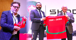 AlArab-tv.com ŠKODA Maroc a annoncé avoir noué un partenariat avec la Fédération royale marocaine de football (FRMF), une alliance qui s’inscrit dans une dynamique de passion, de performance et de succès partagé. Ce rapprochement entre la marque et la Fédération, riches d’un héritage fort et de valeurs communes, marque une étape clé dans le soutien du développement du football marocain.