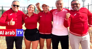 Par- alarabtv La Marocaine Lina Bezza s’est qualifiée en finale du Championnat d’Afrique de tennis (U16), en battant, vendredi au Caire, la Tunisienne Biçène Ben Zayed en deux sets (6-2, 6-3).