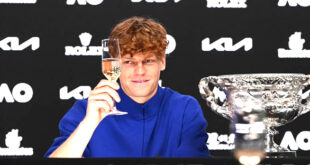 Par- alarabtv L’Italien Jannik Sinner, pourtant suspendu pour dopage jusqu’au 4 mai, trône toujours avec une avance confortable en tête du classement ATP publié lundi. Derrière Sinner, l’Allemand Alexander Zverev et l’Espagnol Carlos Alcaraz complètent toujours le podium, devant Taylor Fritz (4e) et Novak Djokovic (5e).