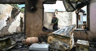 Par-alarabtv-MAP L’état de guerre s’installe entre l’Inde et le Pakistan: New Delhi accuse vendredi Islamabad d’une nouvelle vague de frappes nocturnes sur son territoire et le Pakistan recense de nouveaux morts, en dépit des appels internationaux à la désescalade. Selon l’agence AFP