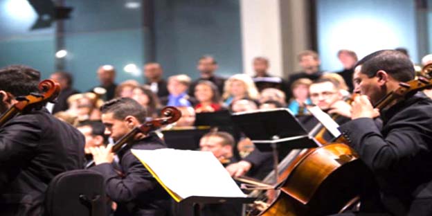 Par-alarabtv L’Institut français du Maroc organise, du 14 au 17 mai, une tournée de concerts réunissant le Chœur de Chambre du Maroc et l’ensemble français Le Concert Spirituel, sous la direction du chef d’orchestre Hervé Niquet, pour célébrer Mozart, l'un des compositeurs les plus importants de l'histoire de la musique occidentale. Dans un communiqué,