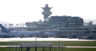 Par-alarabtv La situation est toujours instable à l’aéroport d’Orly où des perturbations et des annulations de vols sont annoncés, lundi, suite à la panne survenue hier dans les systèmes de contrôle aérien.
