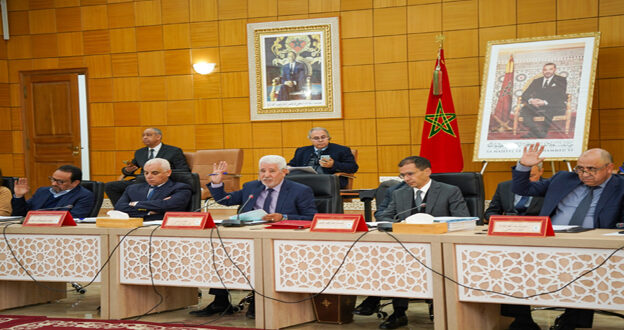 Le Conseil de la région Fès-Meknès approuve la création de la société « Fès-Meknès Développement Industriel » et poursuit le programme régional de lutte contre les inondations